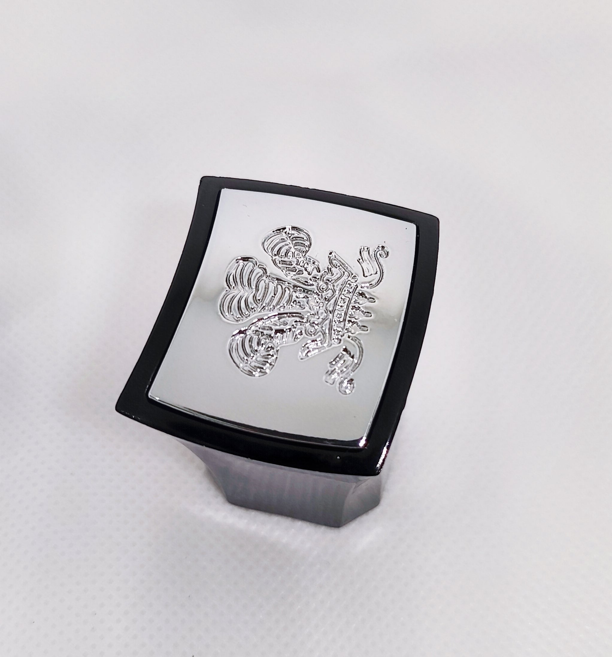 Premium Classic Style Black & Silver Plastic Replacement Cap Fits AVT (120ml / 100ml - 3rd Gen)